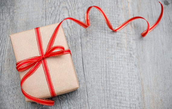 3 Mistakes Almost Everyone Makes with Corporate Holiday Gifts